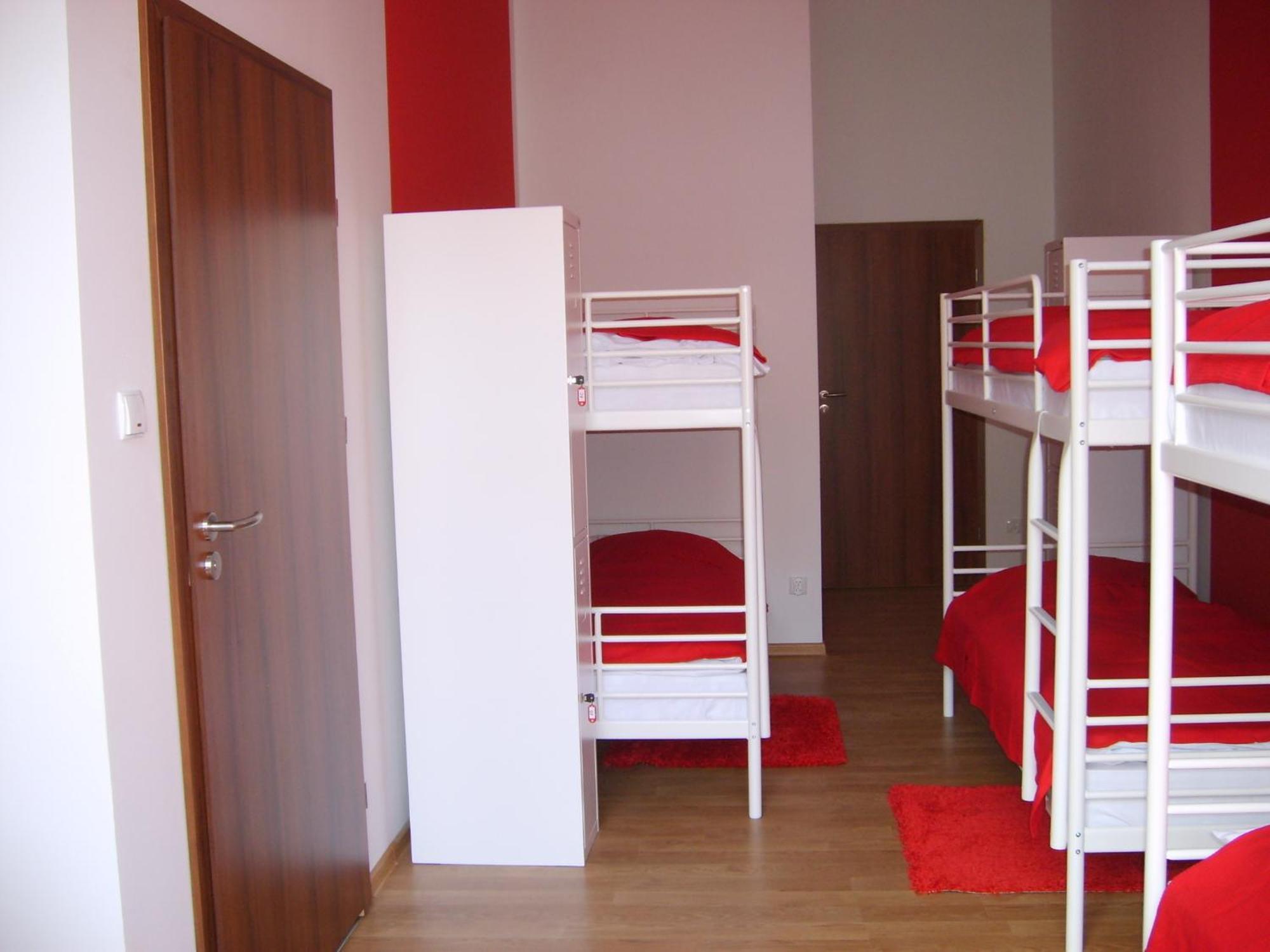Big City Hostel 브로츠와프 외부 사진